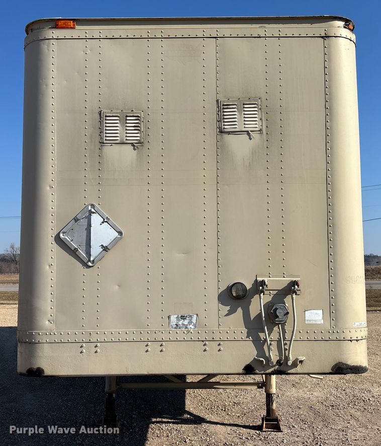 image for item FB3000 1993 Wabash SA-102-11 dry van trailer