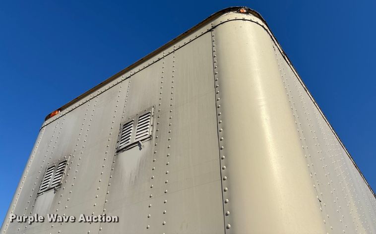 image for item FB3000 1993 Wabash SA-102-11 dry van trailer