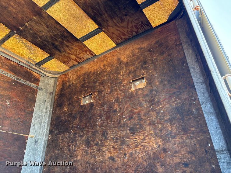 image for item FB3000 1993 Wabash SA-102-11 dry van trailer