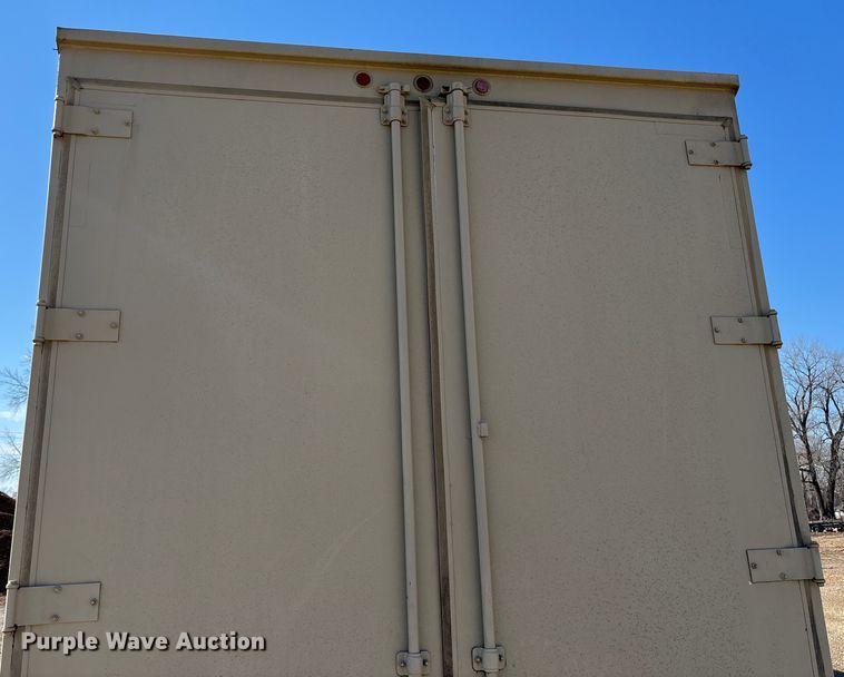 image for item FB3000 1993 Wabash SA-102-11 dry van trailer