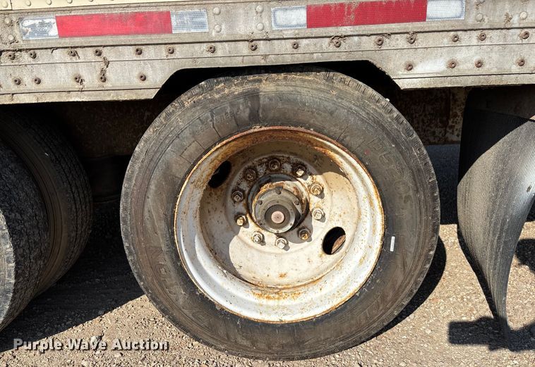 image for item FB3000 1993 Wabash SA-102-11 dry van trailer