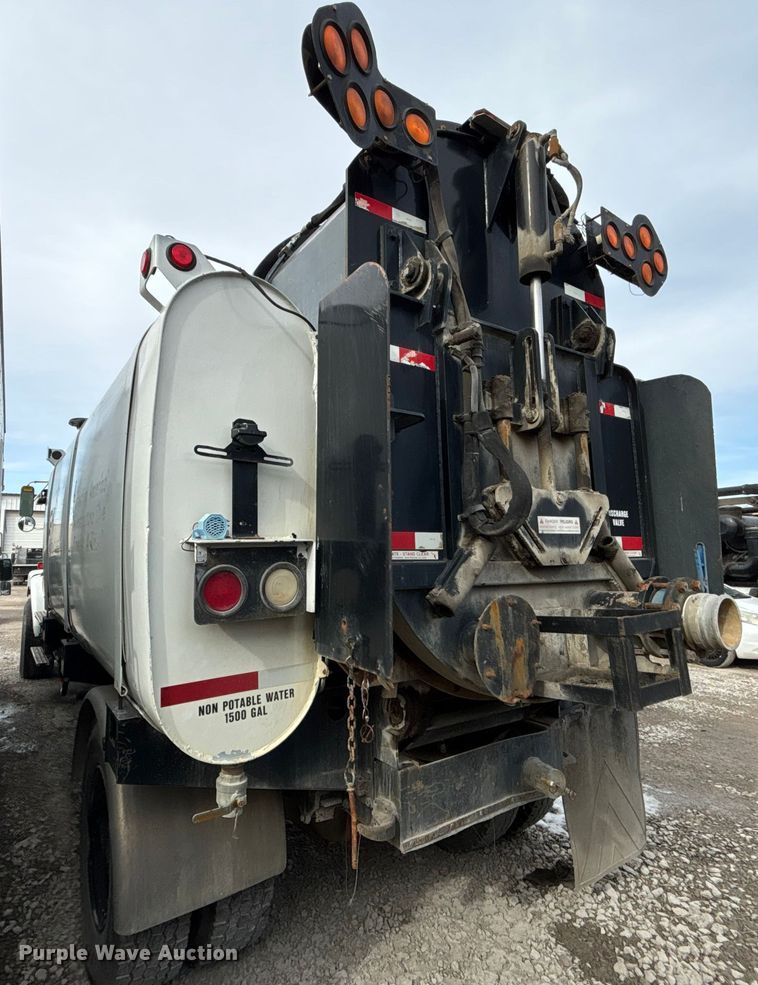 image for item FB3496 1997 Volvo WG vacuum truck