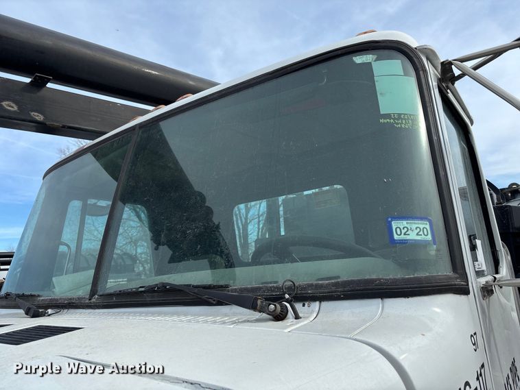 image for item FB3496 1997 Volvo WG vacuum truck