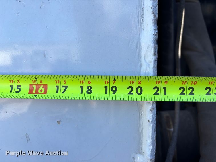 image for item FB3496 1997 Volvo WG vacuum truck