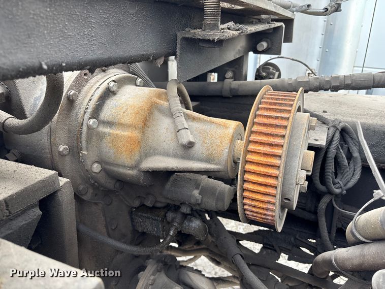 image for item FB3496 1997 Volvo WG vacuum truck