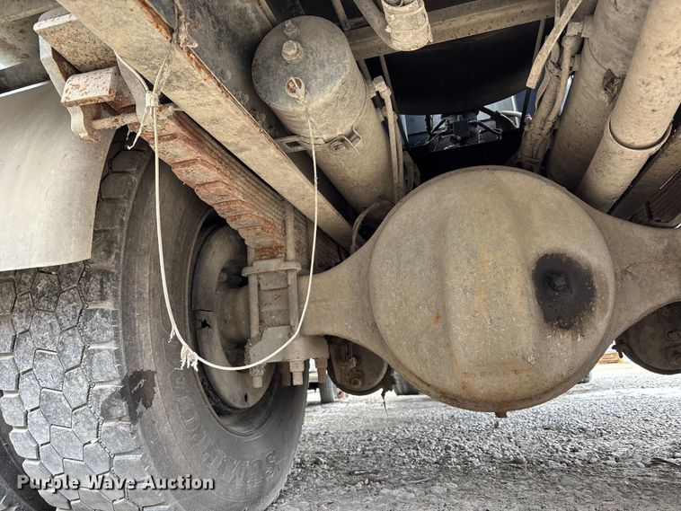 image for item FB3496 1997 Volvo WG vacuum truck