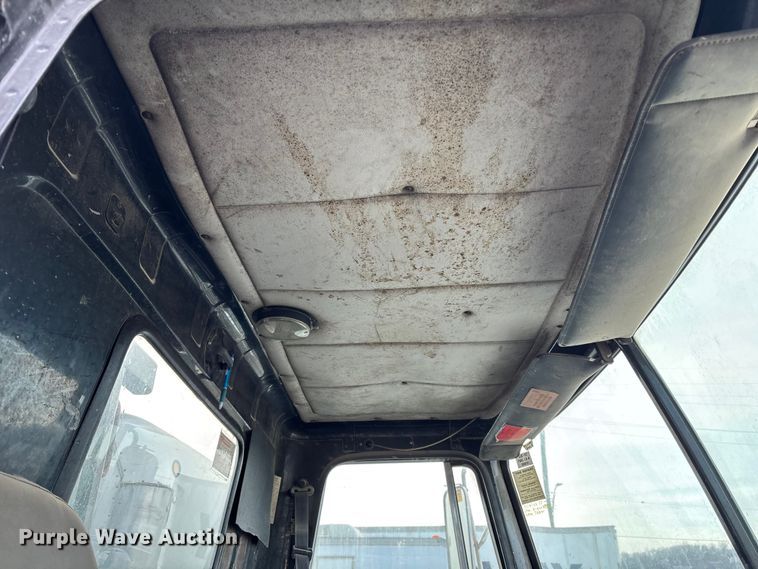 image for item FB3496 1997 Volvo WG vacuum truck