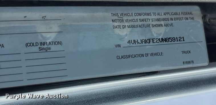 image for item FB3496 1997 Volvo WG vacuum truck