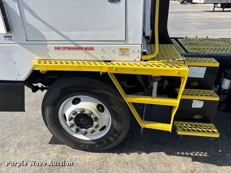 image for item FB5479 2012 Kalmar Ottawa yard truck