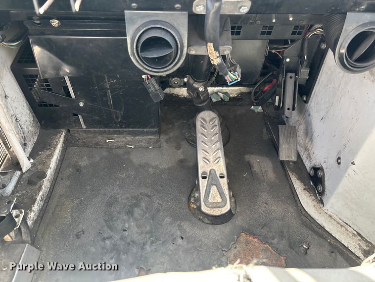 image for item FB5479 2012 Kalmar Ottawa yard truck