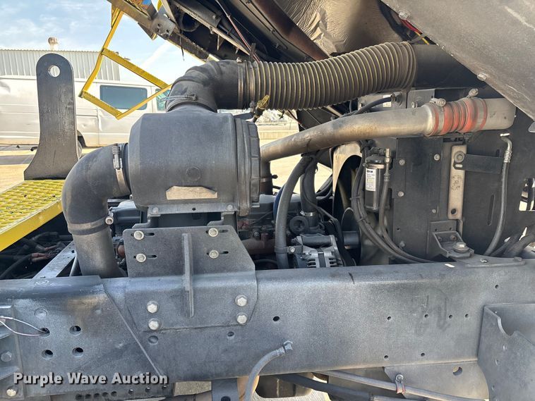 image for item FB5479 2012 Kalmar Ottawa yard truck