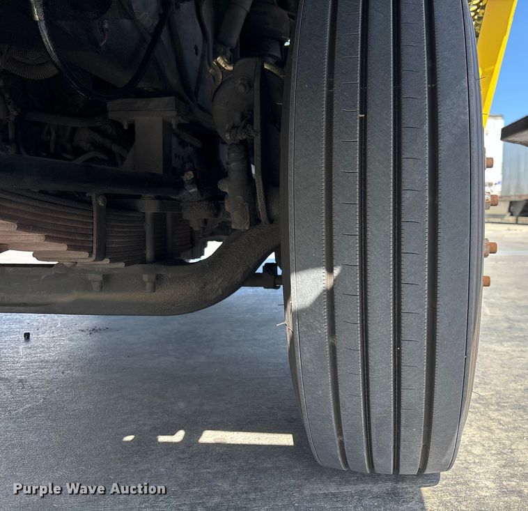 image for item FB5479 2012 Kalmar Ottawa yard truck