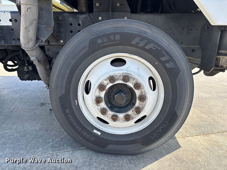 image for item FB5479 2012 Kalmar Ottawa yard truck