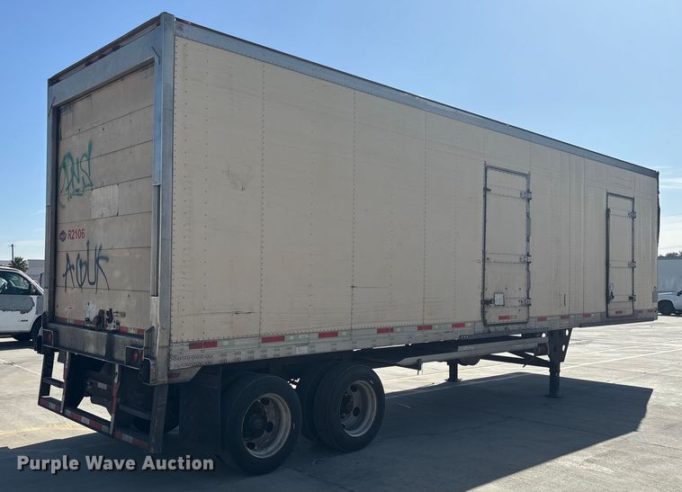 image for item FB5480 2010 Utility VS2RA refrigerated van trailer