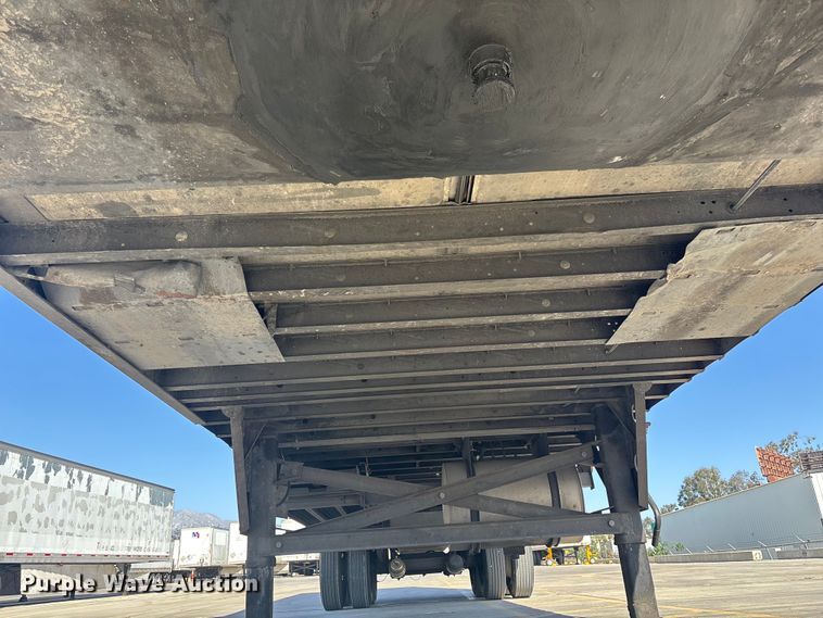 image for item FB5480 2010 Utility VS2RA refrigerated van trailer