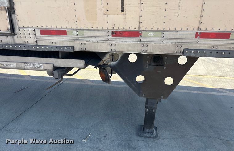 image for item FB5480 2010 Utility VS2RA refrigerated van trailer