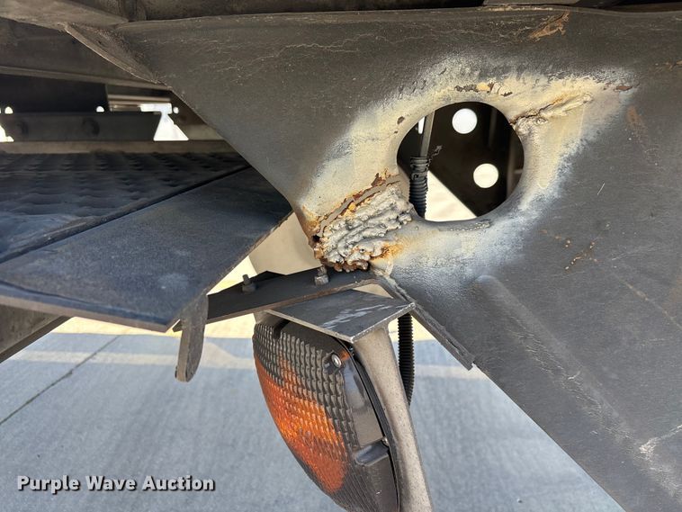 image for item FB5480 2010 Utility VS2RA refrigerated van trailer