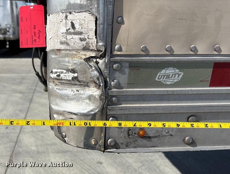 image for item FB5480 2010 Utility VS2RA refrigerated van trailer