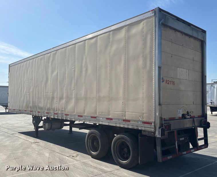 image for item FB5481 2010 Utility VS2RA refrigerated van trailer