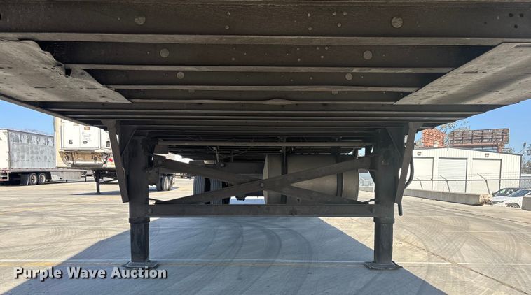 image for item FB5481 2010 Utility VS2RA refrigerated van trailer