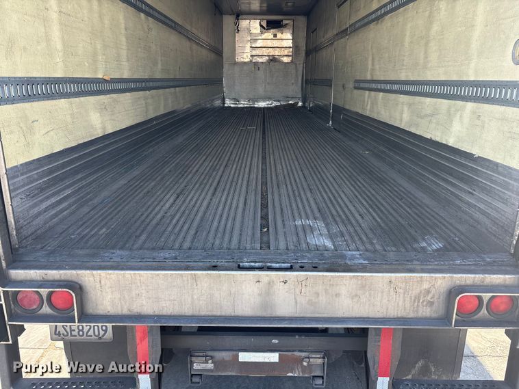 image for item FB5481 2010 Utility VS2RA refrigerated van trailer