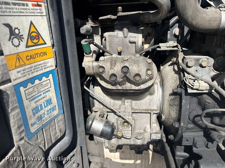 image for item FB5481 2010 Utility VS2RA refrigerated van trailer