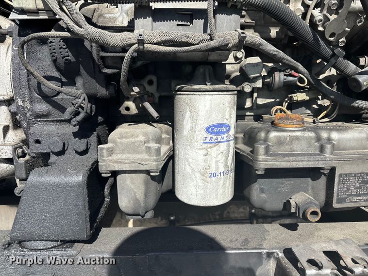 image for item FB5481 2010 Utility VS2RA refrigerated van trailer