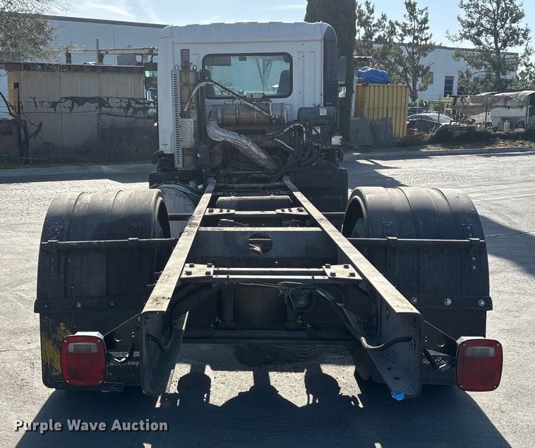 image for item FB5485 2017 Autocar Xpert truck cab and chassis