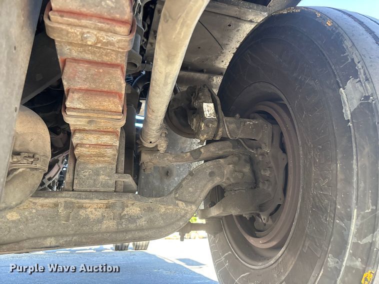 image for item FB5485 2017 Autocar Xpert truck cab and chassis