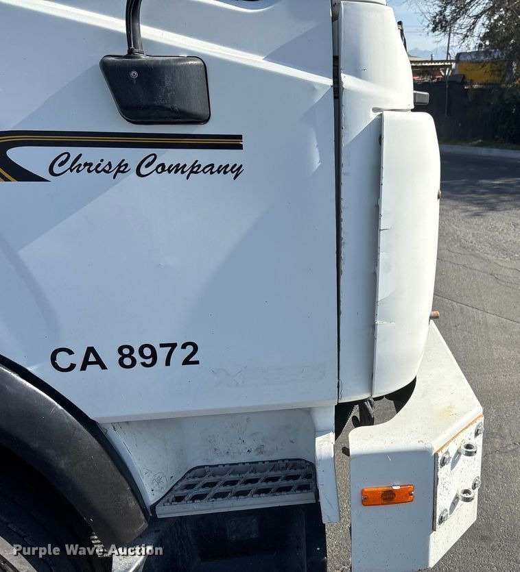 image for item FB5485 2017 Autocar Xpert truck cab and chassis