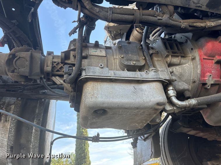 image for item FB5485 2017 Autocar Xpert truck cab and chassis