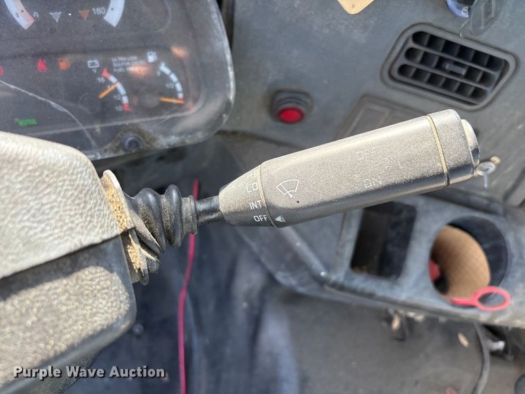 image for item FB5485 2017 Autocar Xpert truck cab and chassis