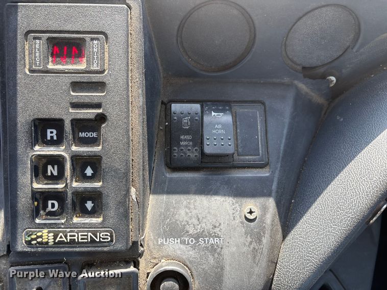 image for item FB5485 2017 Autocar Xpert truck cab and chassis