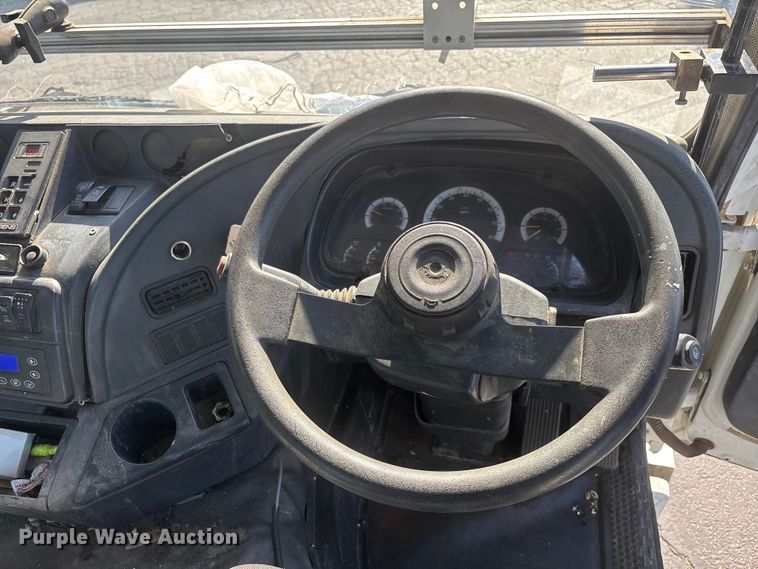 image for item FB5485 2017 Autocar Xpert truck cab and chassis