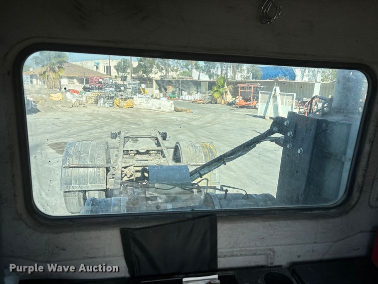 image for item FB5485 2017 Autocar Xpert truck cab and chassis