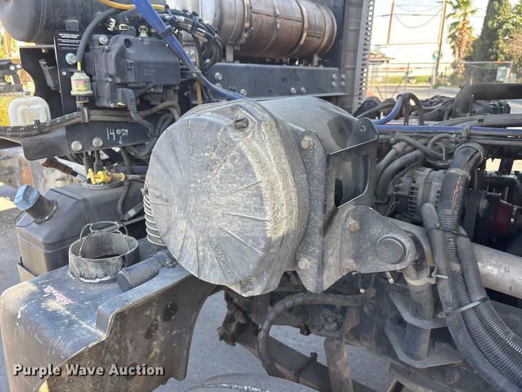 image for item FB5485 2017 Autocar Xpert truck cab and chassis