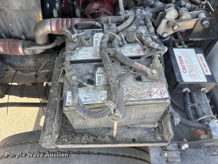 image for item FB5485 2017 Autocar Xpert truck cab and chassis