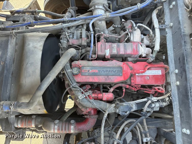 image for item FB5485 2017 Autocar Xpert truck cab and chassis