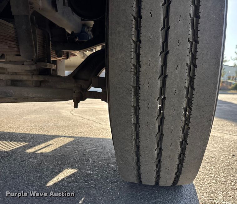 image for item FB5485 2017 Autocar Xpert truck cab and chassis