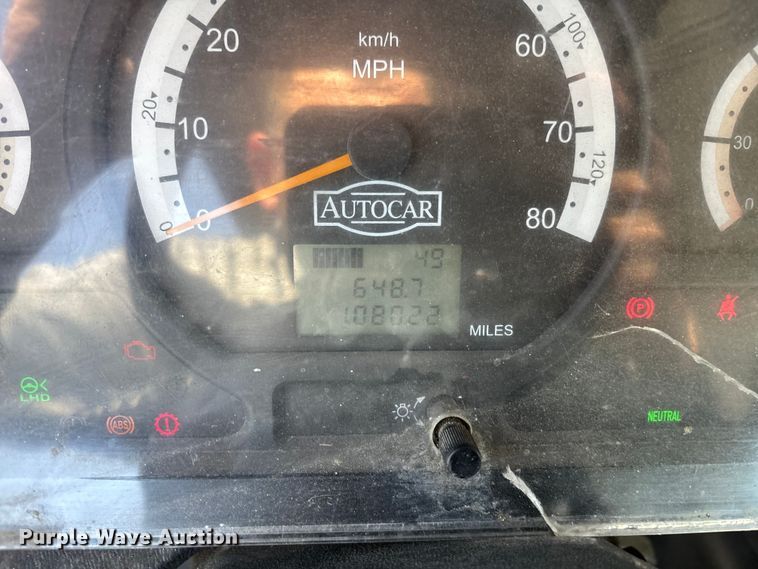 image for item FB5485 2017 Autocar Xpert truck cab and chassis