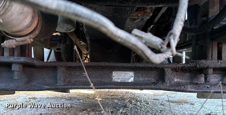 image for item FG0002 1994 Peterbilt 379 semi truck