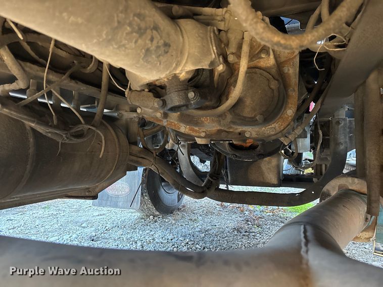 image for item FG0002 1994 Peterbilt 379 semi truck