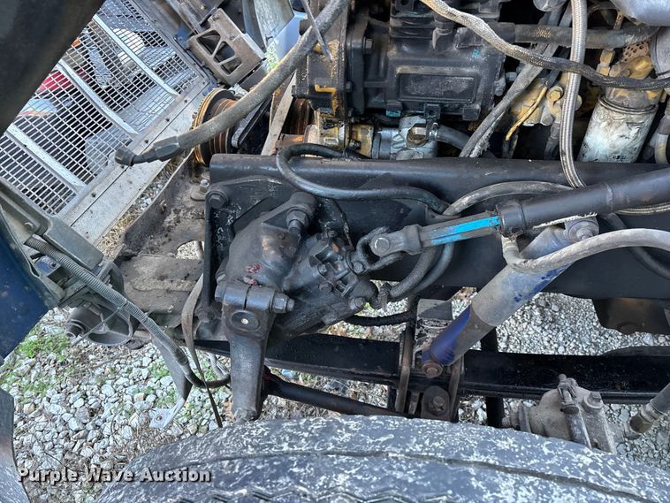 image for item FG0002 1994 Peterbilt 379 semi truck