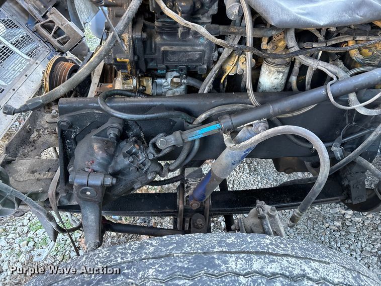 image for item FG0002 1994 Peterbilt 379 semi truck