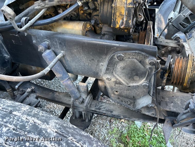 image for item FG0002 1994 Peterbilt 379 semi truck