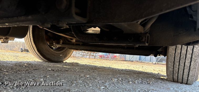 image for item FG0003 2020 Peterbilt 579 semi truck