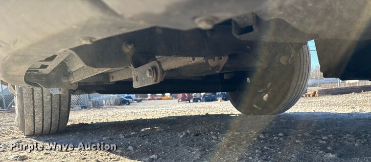 image for item FG0003 2020 Peterbilt 579 semi truck