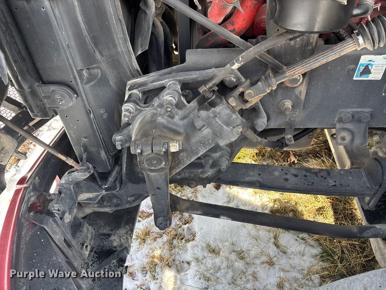 image for item FG0004 2015 Peterbilt 579 semi truck