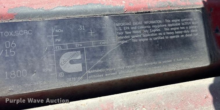 image for item FG0004 2015 Peterbilt 579 semi truck