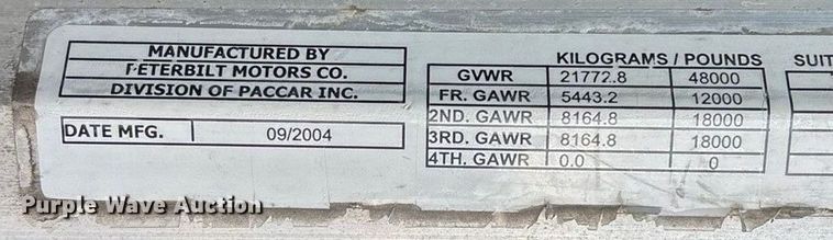 image for item FG0057 2005 Peterbilt 378 semi truck